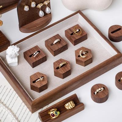 Solid Wood Jewelry Displays Rack Square Rings Trinket Showcase Stand Counter Ring Jewellery Show Holder Live Stream Display Prop