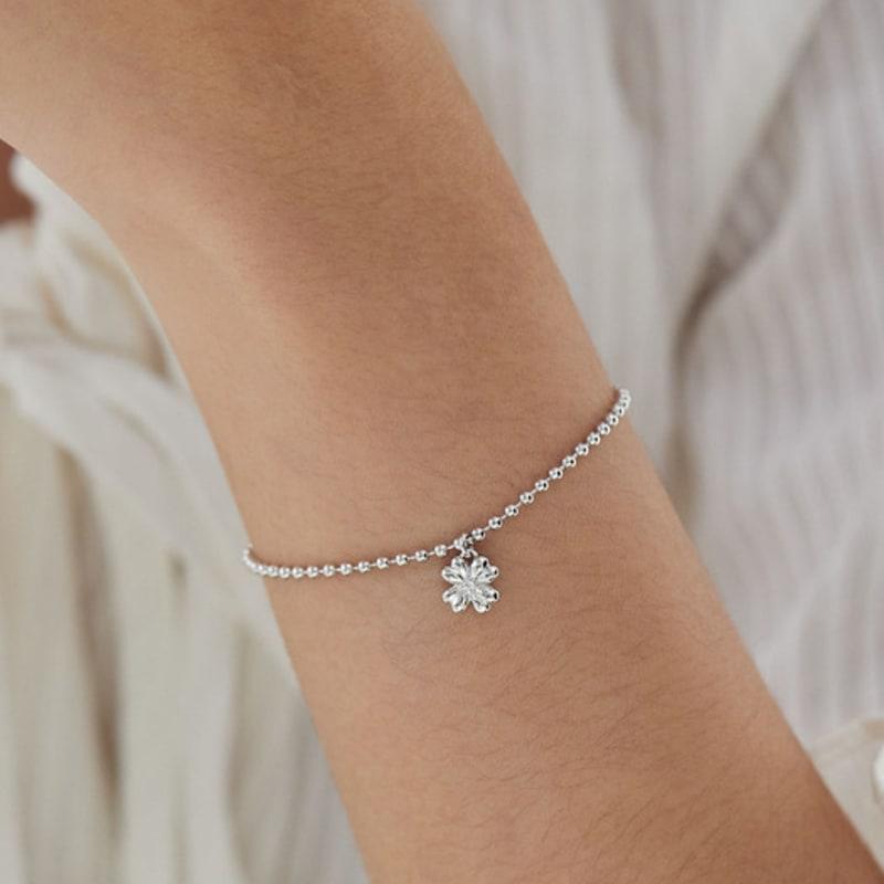 

by hyeres [925 silver] Clover ball chain bracelet (Silver) BH7B52711W9175 single type