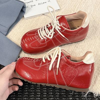 Sapatos casuais versáteis da moda com altura interna aumentada sapatos esportivos simples outono design retrô sensação sola grossa cadarço boca rasa tra Alemã