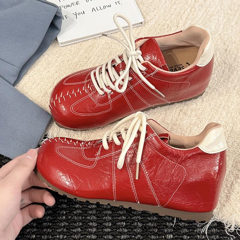 Fashion versatile casual shoes inner height-increasing sports single shoes autumn retro design feeling thick-soled lace-up shallow mouth German tra
