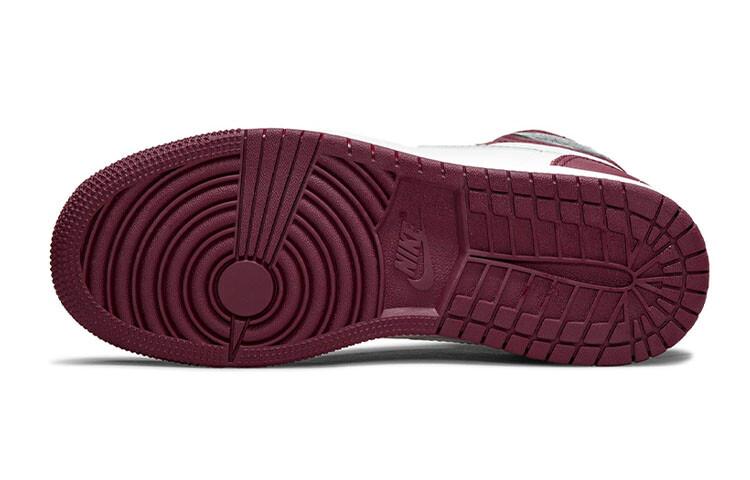 Jordan 1 Retro OG High Bordeaux - 575441-611