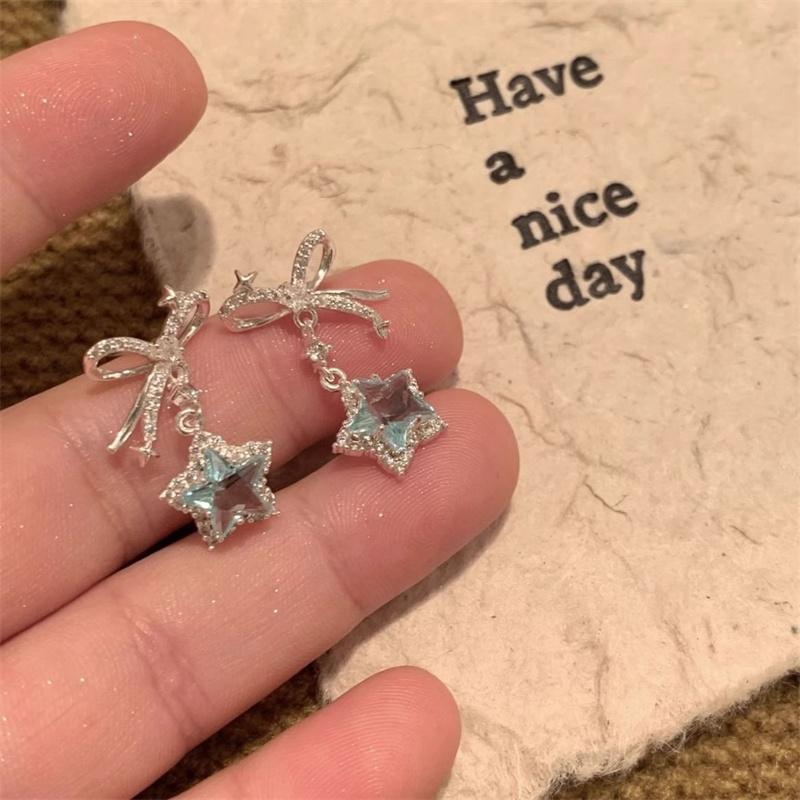 

Серьги Синяя Звезда Бант Высококлассная Нишевая Легкая Роскошь Серьги и Аксессуары