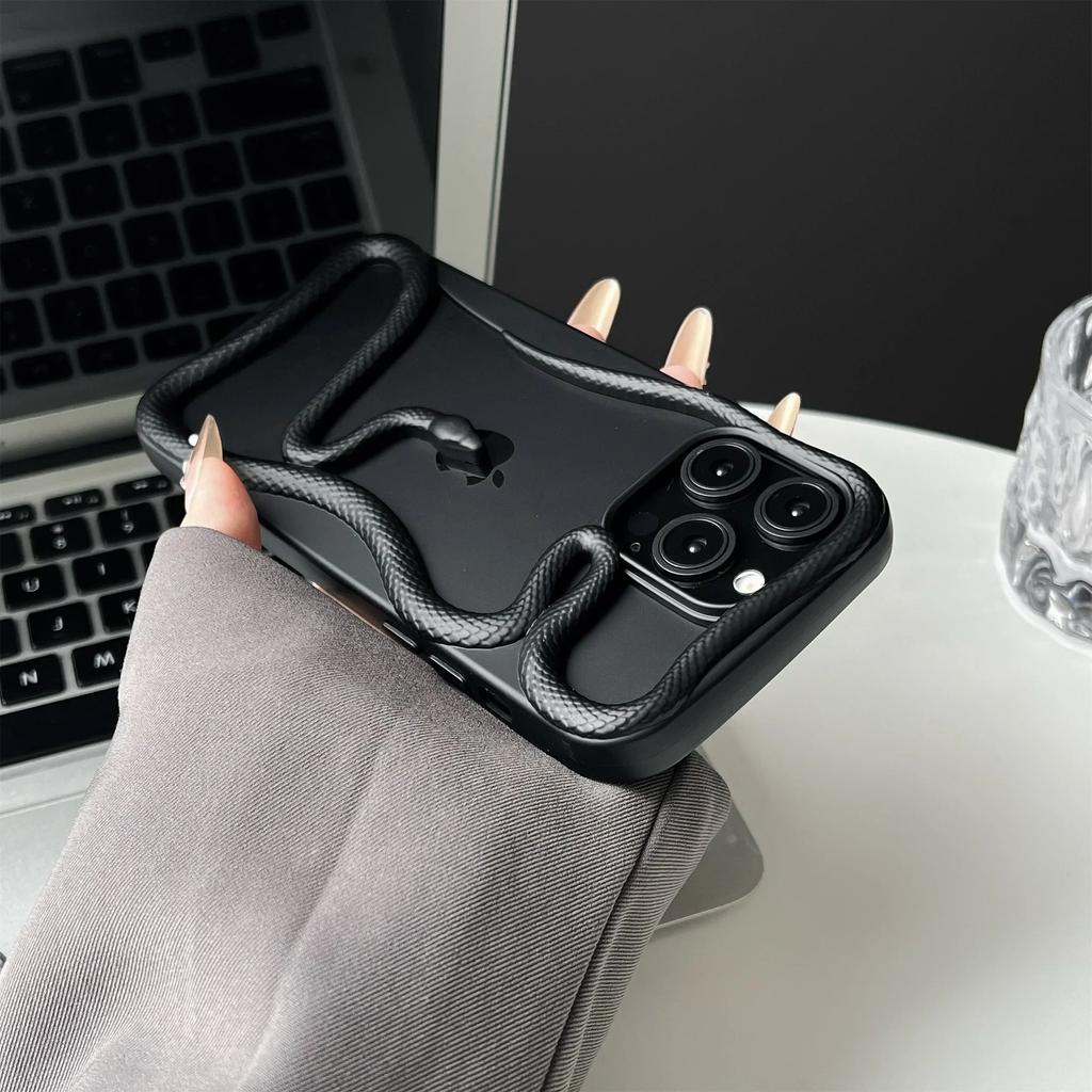 Plating Soft Rubber Frame Hollow Snake Phone Case For iPhone 17 11 12 13 14 15 16Pro Max Lens Protect Irregular Shockproof Cover