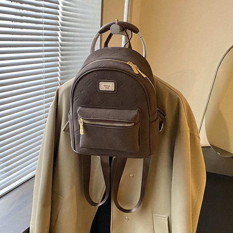 Casual Commuting Retro Large-capacity Bag Women's 2025 New Autumn and Winter Popular Embossed Backpack Schoolbag