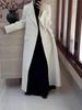 Urban Silhouette: Women's Double-Breasted Wool Coat with Suit Collar, Korean Style Slimming Design for Fall/Winter.