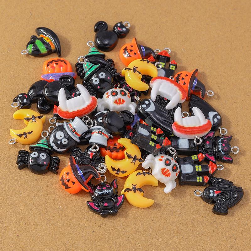 10pcs Cute Resin Halloween Charm Bat Ghost Pumpkin Pendants for Earrings Necklace DIY Bracelet Jewelry Making Accessories