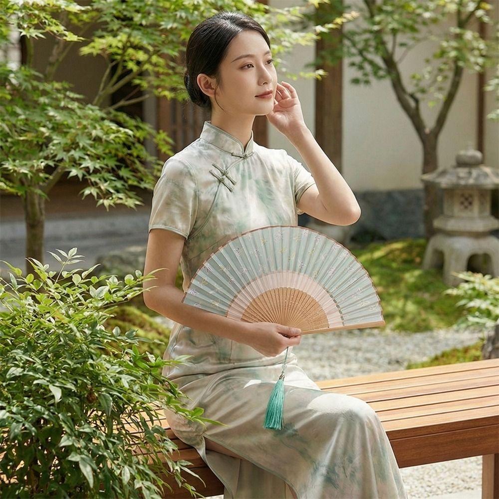 Portable Folding Fan Vintage Bamboo Fan Creative Chinese Style Fan Photo Props