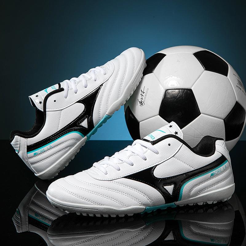 Niedrig geschnittene Fußballschuhe TF Stollen lange Stollen Kunstrasen Erwachsene Training Spiel Sportschuhe Fußballschuhe Herren