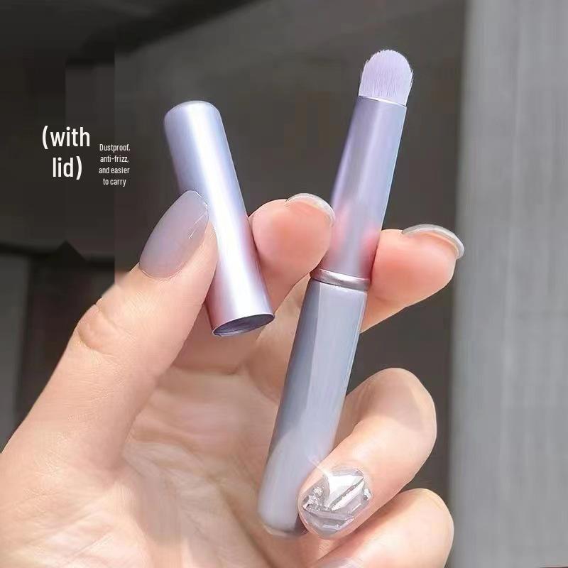 Compact Lip Brush - Small Round Head with Cap for Lipstick, Blending, and Concealer. Ideal for Professional Makeup.