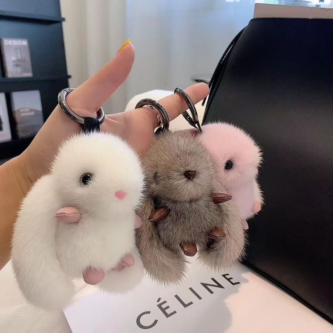 

Брелок для ключей с кроликом, пушистый помпон из натурального меха, брелок в виде кролика, милый брелок для ключей на сумке, подвеска в виде автомобильного ключа белый