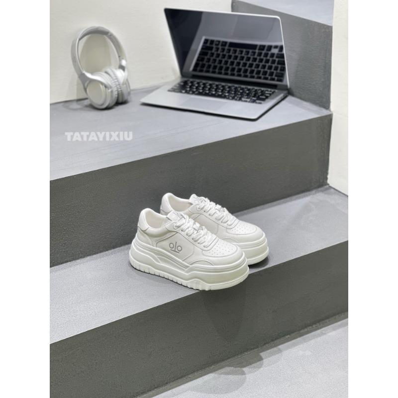 Little White Shoes Women's Height Increase Casual Sports Shoes Platform Autumn New Leather Versatile Good-looking Fashionable Board Shoes Women