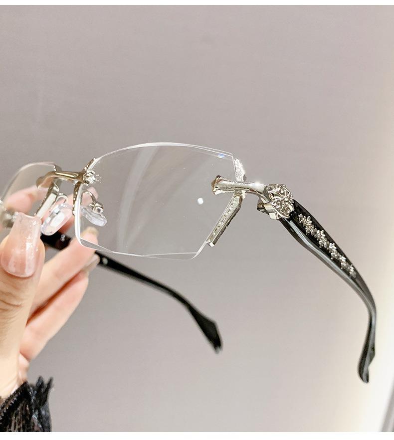 Women's Slim Frameless Anti-Blue Light Reading Glasses - Fashionable Plain Face Slimming Design with Cut Edge Style.