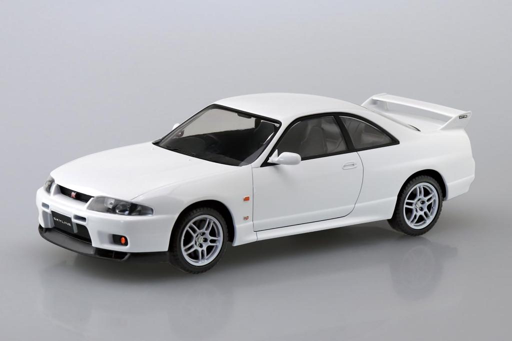 Aoshima Bunka Kyozai Scale Rakupla Snap Kit Nissan R33 Skyline White Plastic Model Kit 1/32 No. 21-WH GT-R Pre-Colored (Automobile)