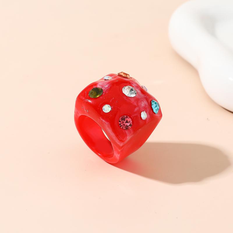 Trendy Minimalist Colored Resin Ring With Vintage Bright Diamonds Irregular Personality Geometric Rings Jewelry Accessories Gift