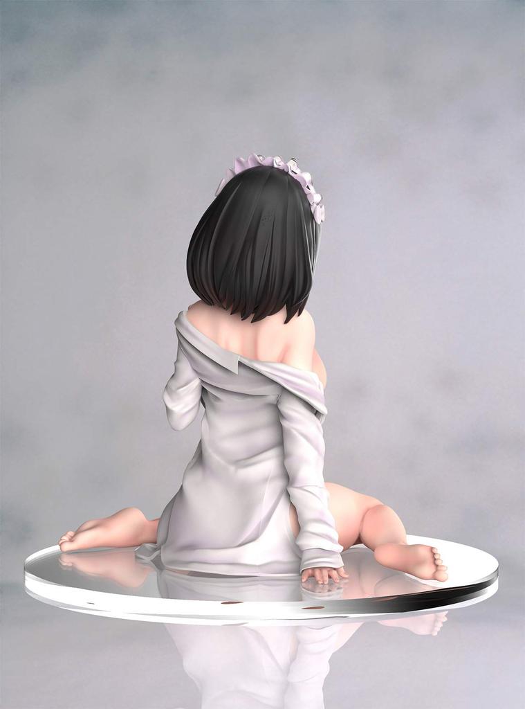 Manga artist and illustrator Shinchogen's "Black Swimsuit Maid" painted finished figure