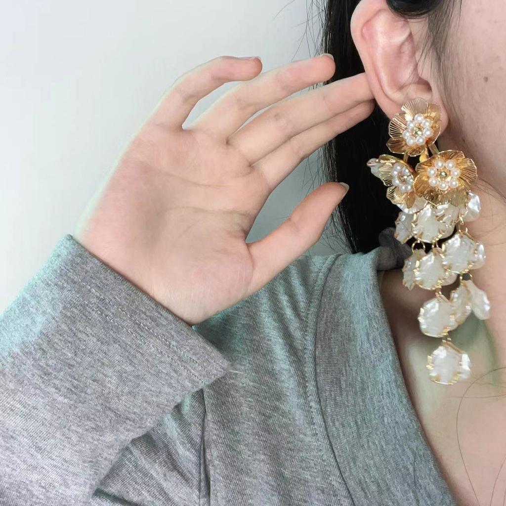 Sweet Temperament Tassel Earrings Ins Style Exaggerated and Atmospheric Earrings for Women