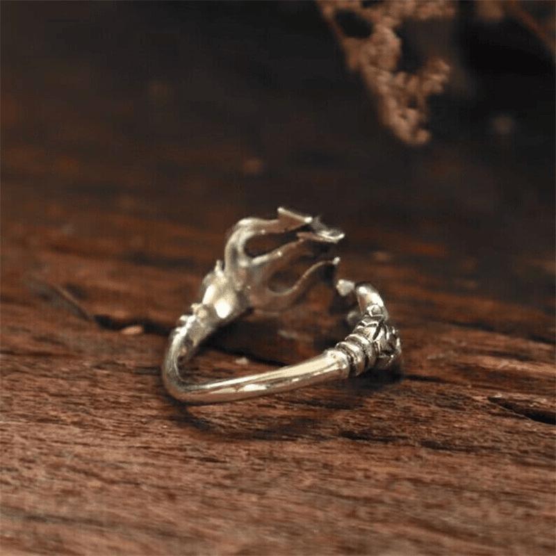 Yintai Fei Thai Trident Silver Ring: Cool, Retro, Adjustable Men's Accessory