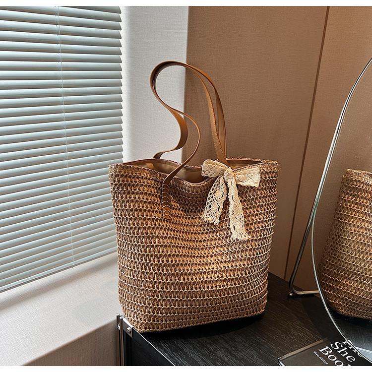 Ielgy All-Match Straw Bag Large Capacity Shoulder Tote Bag Seaside Vacation Woven Beach Bag