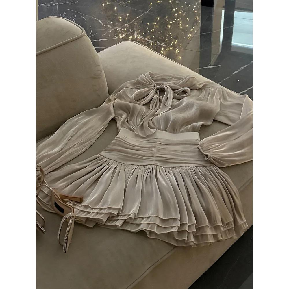 Elegante Rüschen-Minirock-Anzüge Damen Locker Schnürung Schleife Langarm-Hemden-Sets Damen-Set 2 Teile