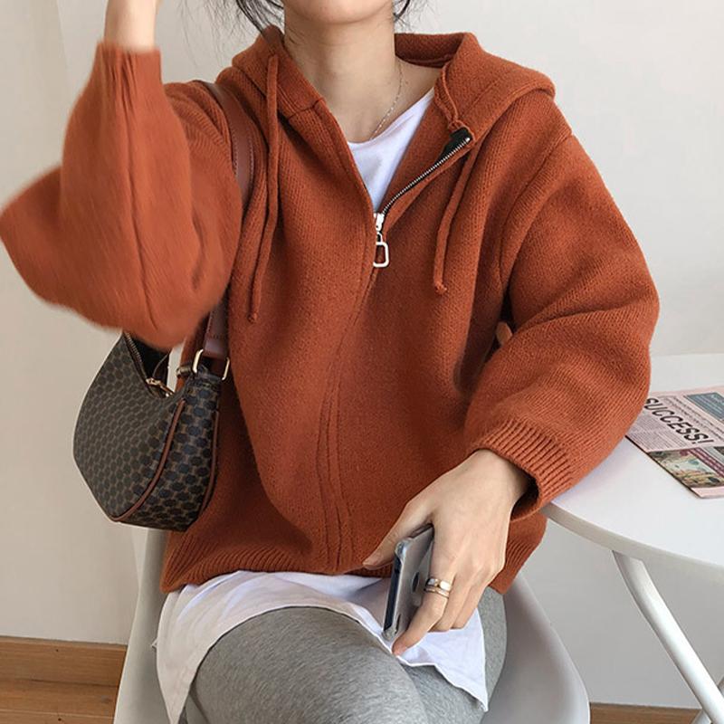 Вязаный кардиган с капюшоном на молнии — фото 12