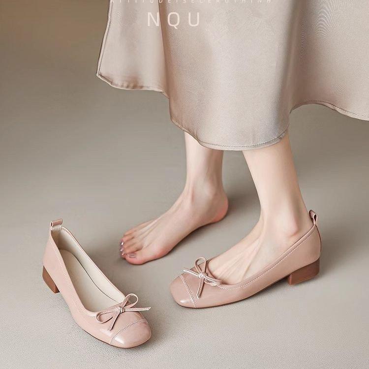 

French bow light mouth single shoes comfortable soft sole spring new low heel gentle Mary Jane 40