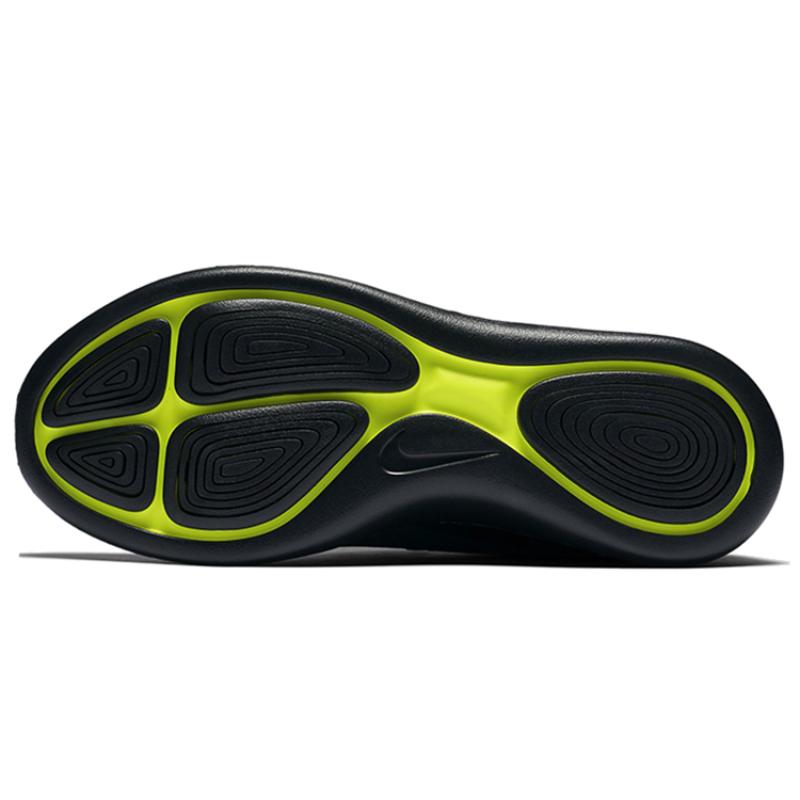 Nike Lunarcharge Essential 'Black' Women's Sneakers 923620-001