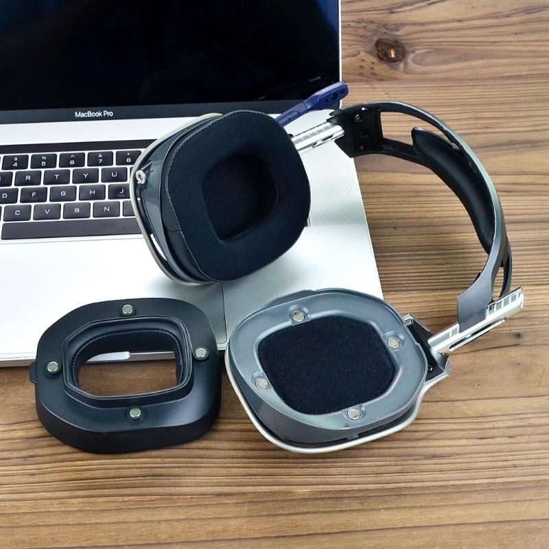 Cuscinetti auricolari in spugna di memoria sostituibili per cuffie Astro A40TR Copri padiglioni auricolari per casa e ufficio