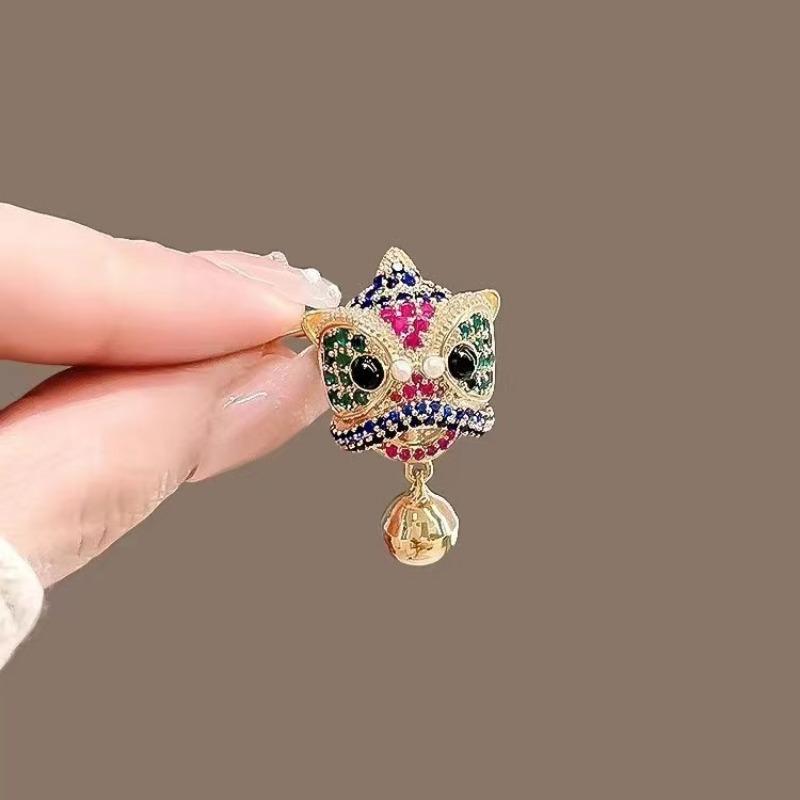 Брошь-цепочка «Пробудившийся лев» с шармом в национальном стиле для предотвращения отражения света