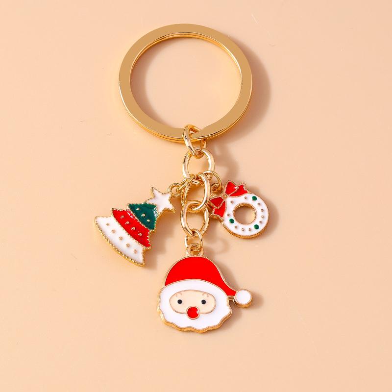 New Enamel Christmas Keychain Snowman Santa Claus Key Rings for Car Key Holder Women Girl's Handbag Pendants Jewelry Gifts