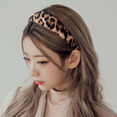 Umiarkowana opaska do włosów w panterkę (21Hb009)