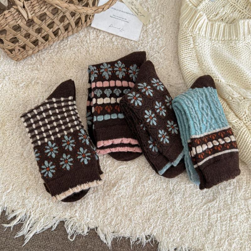 Women Autumn and Winter Fashion Warm Retro Wool In The Tube Socks