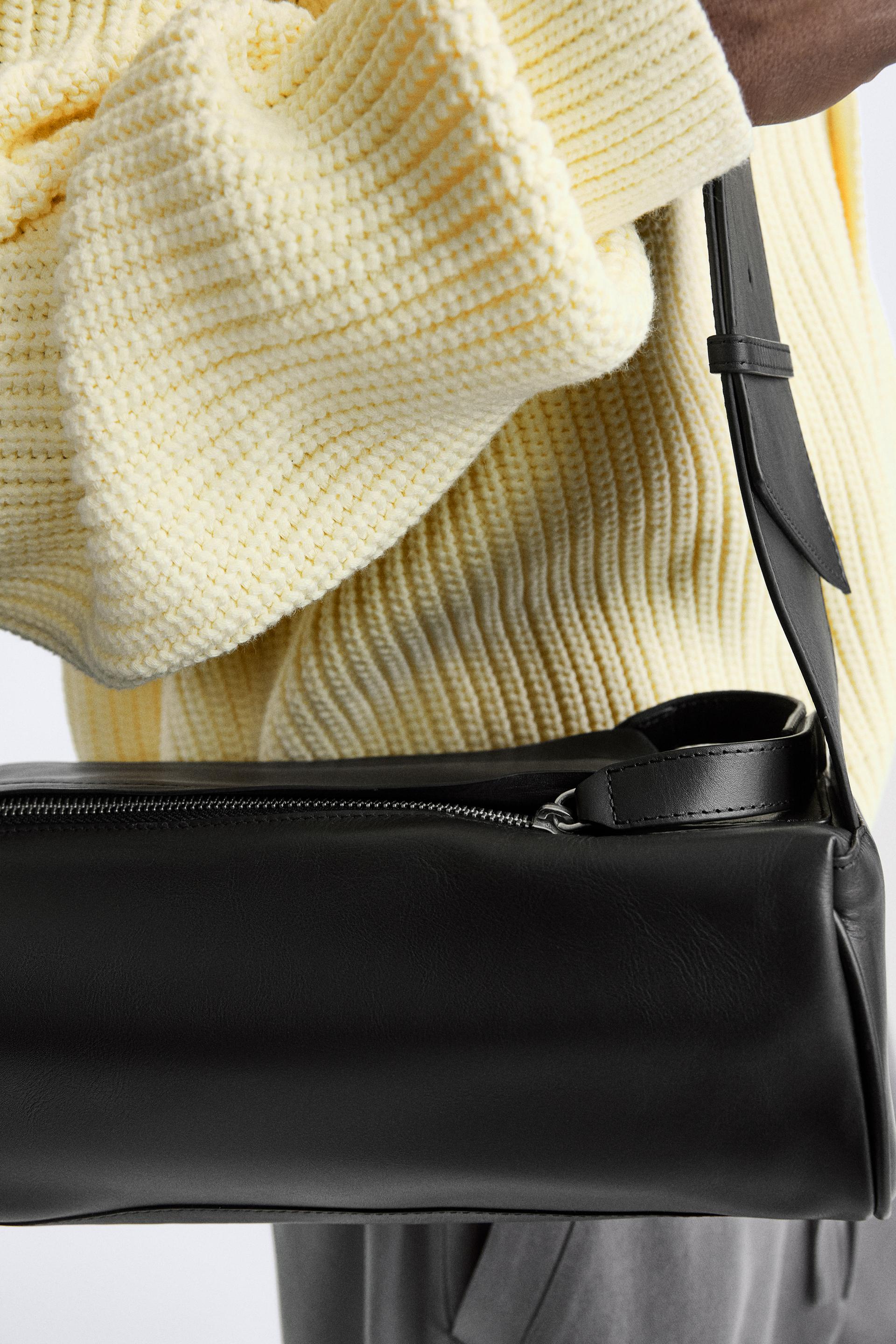 

ПРЯМОУГОЛЬНАЯ КОЖАНАЯ СУМКА КРОССБОДИ