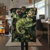 1PC Cute Chameleon  Print FlAannel Blanket, High quality Comfortable for All Seasons, Home Decor, Warmth and Comfort