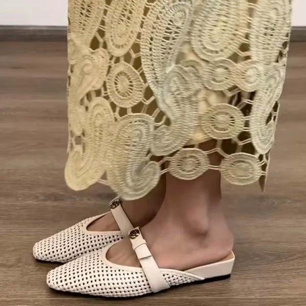 Fashion Hollow Woven Small Square Toe Flat Mules Shoes for Women Summer Slip on Casual and Breathable Roman Style Outdoor Half Slippers