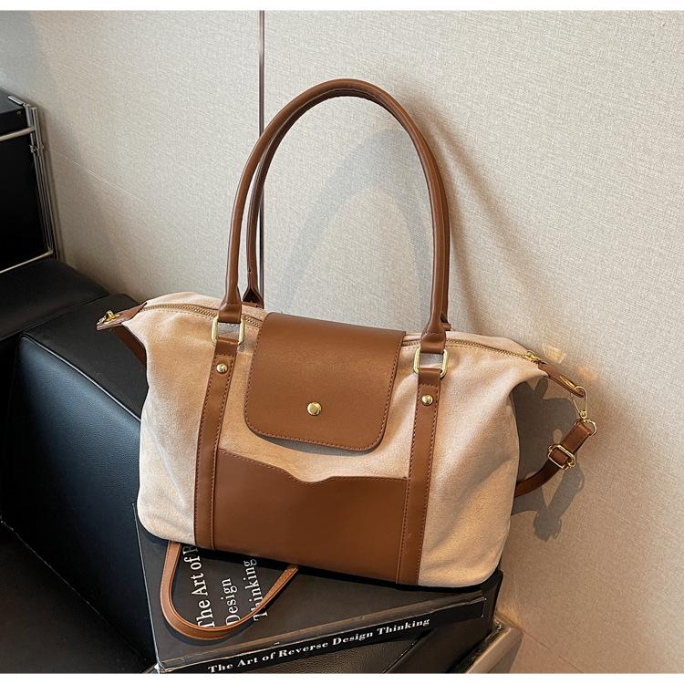Frosted Retro Bag Women's Large Capacity Autumn and Winter Messenger Bag Single Shoulder Underarm Commuter Tote Bag