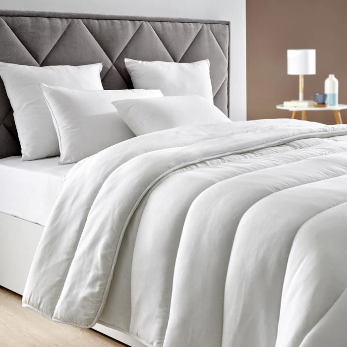 Couette en fibre anti-acariens 300g/m² respirante - Pikolin Home - 280x240cm