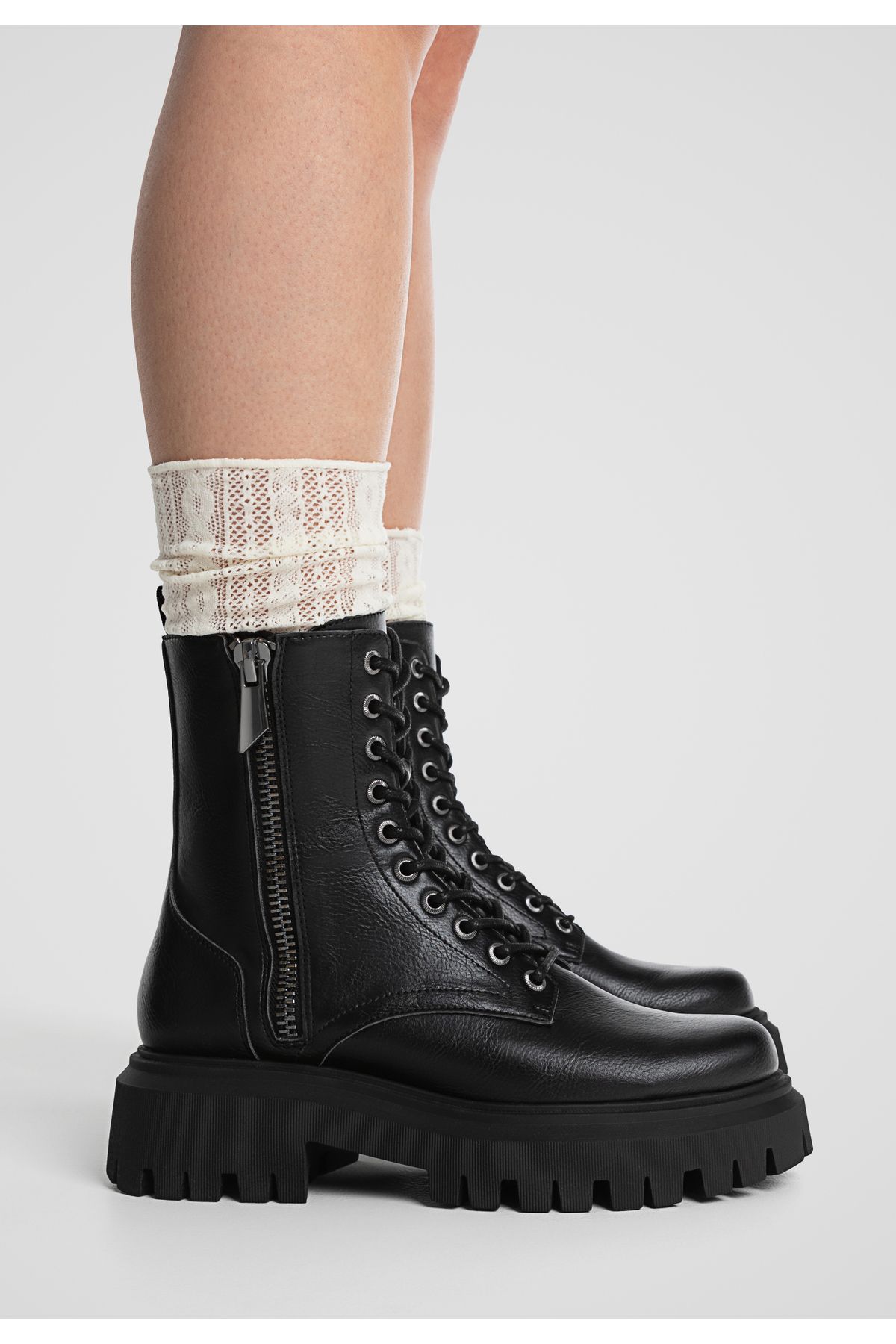 

Women s Modern Stylish Fashion Lace Up Flat Boots 41