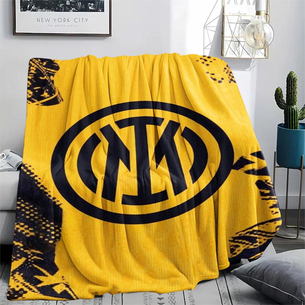 1pc Inter Milan Print Flannel Blanket, High quality Comfortable for All Seasons, Home Decor, Warmth and Comfort, Perfect for Christmas Gifts61