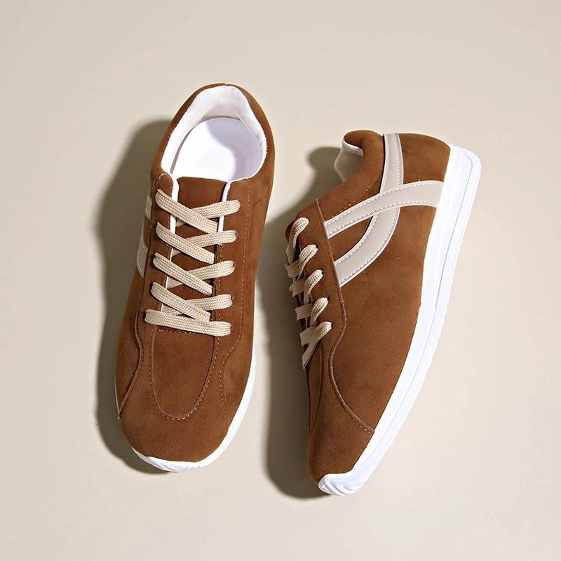 2025 Spring New Women Sneakers Comfortable Outdoor Fashion Versatile Flat Casual Sneakers Lace Up Women Sports Shoes Plus Size
