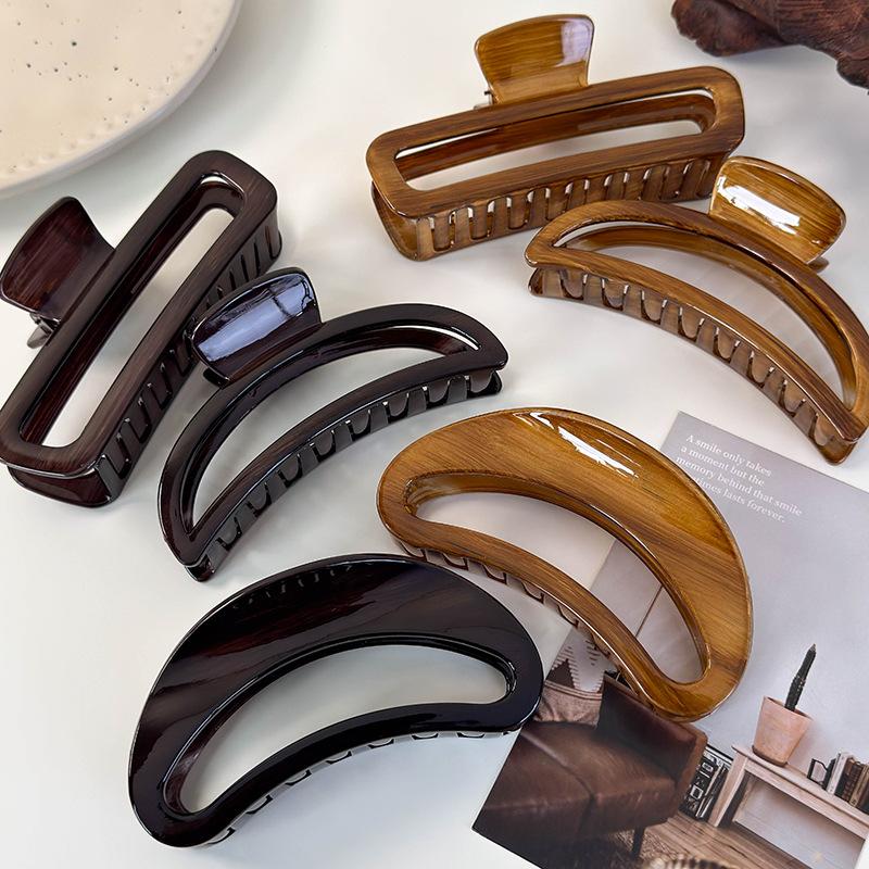 Retro Tortoiseshell Acrylic Large Hair Claw Fashion Hollow Crescent Hairpins Shark Clips Womens Temperament Barrettes Headbands