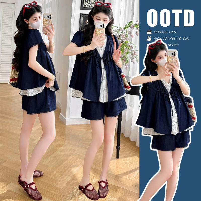 2026 Summer Stylish Patchwork Maternity Two-Piece Set: Age-Reducing Top & Shorts M