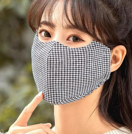 

Newcomer Offer: Washable Adult Warm Cotton Winter Mask - Thickened & Enlarged for Cold Protection