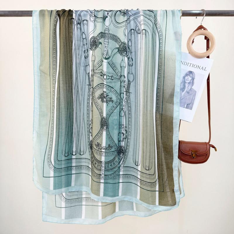 Trend fashion light luxury temperament printed long scarf high sense women with scarf holiday gift
