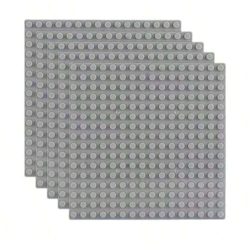 Perfect for building playing and displaying your brick creations ideal for natural grass landscapes. 5 pieces 16x16.