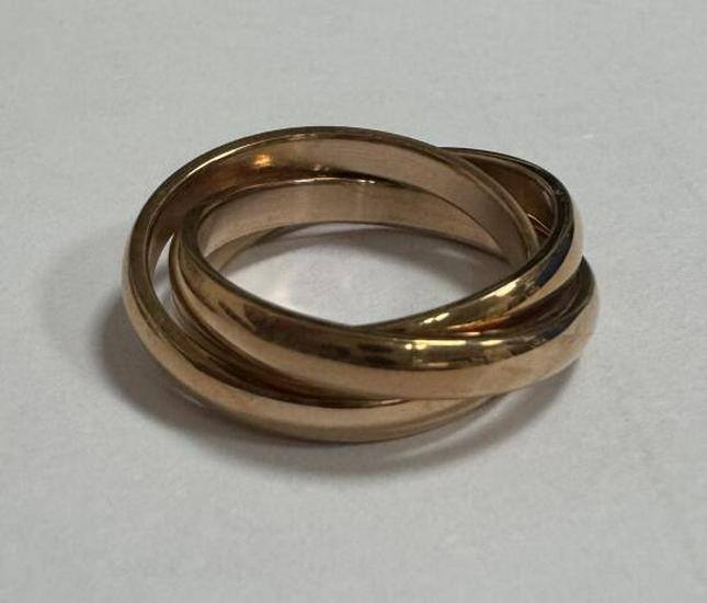 Tri-Color Titanium Steel Fashion Ring Set for Women - R-054