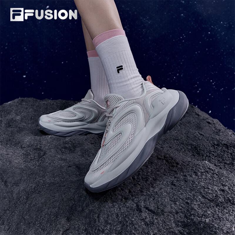 FILA FUSION Women s  Meteorite  Chunky Summer Sneakers 36