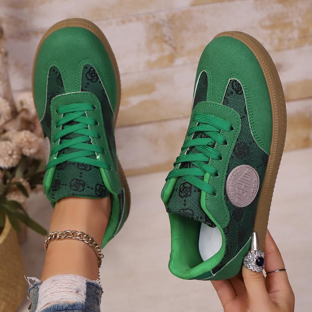 Fashion 2025 Women Casual Sneakers Fashion Lightweight Lace Up Anti-slip Flat Shoes Women Outdoor Walking Sneakers Zapatos De Mujer