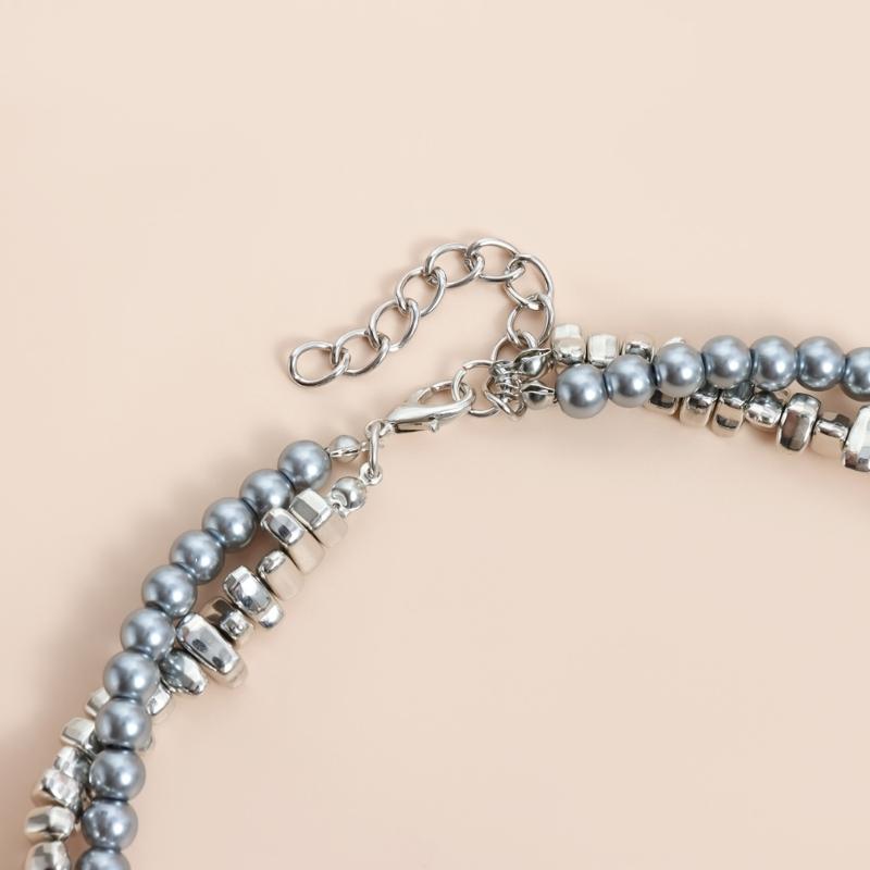 Stylish Multi Layer Necklace With Tassels Detail Elegant Look For Fashion Forward Women Lightweight And Comfortable Use
