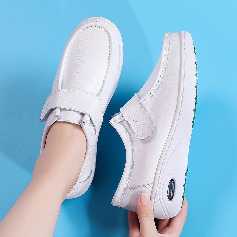 Nurse Shoes Women's Autumn and Winter Velvet Air Cushion Soft Sole Velcro Platform White Shoes Spot Medical Work Shoes Cotton Shoes