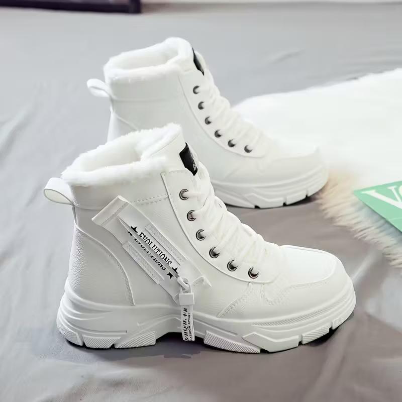 Women's High-Top Cotton Shoes: Winter Outdoor, Thick Sole, Height-Boosting, Fashionable, Large Size, Comfortable Martin Boots.
